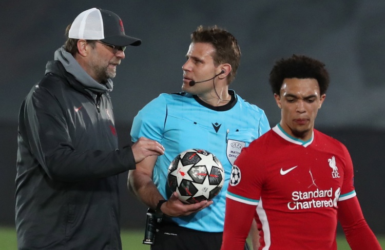 时报：曼城只想纯租借埃切韦里，罗马对这种方式并不信服