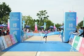 田中将大在 2014 年开季前 10 场先发均投出优质内容，打破了洋基新秀纪录